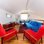 Saba-2 By Interhome Lägenhet